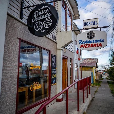 Hostal Alcazar Puerto Natales Extérieur photo