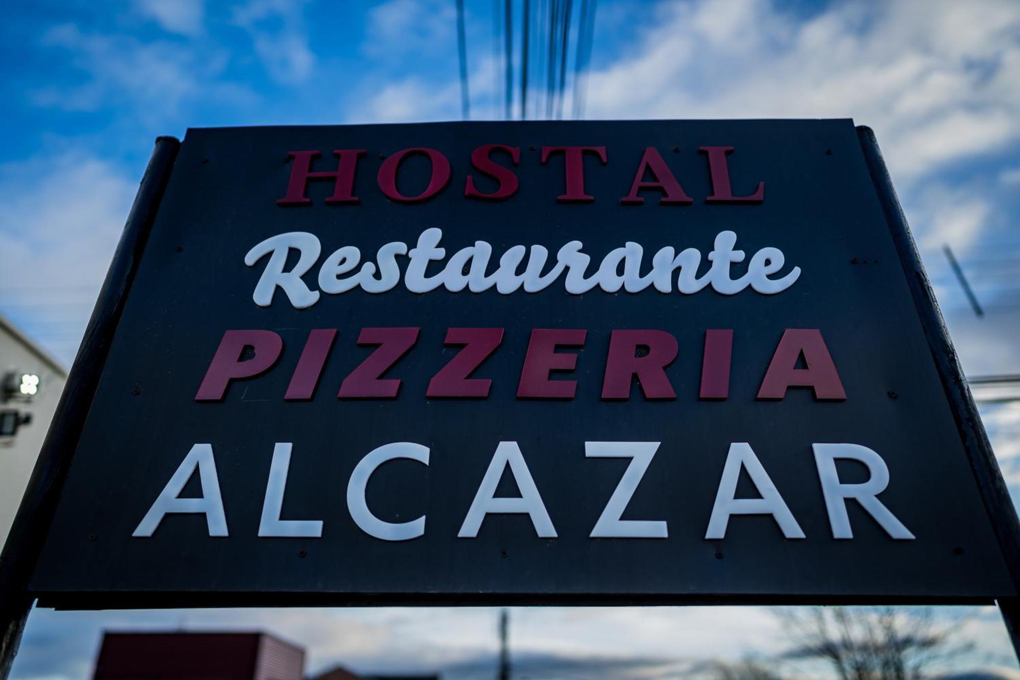 Hostal Alcazar Puerto Natales Extérieur photo