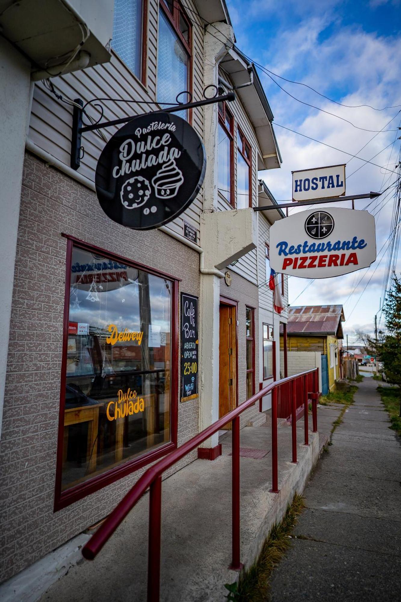 Hostal Alcazar Puerto Natales Extérieur photo