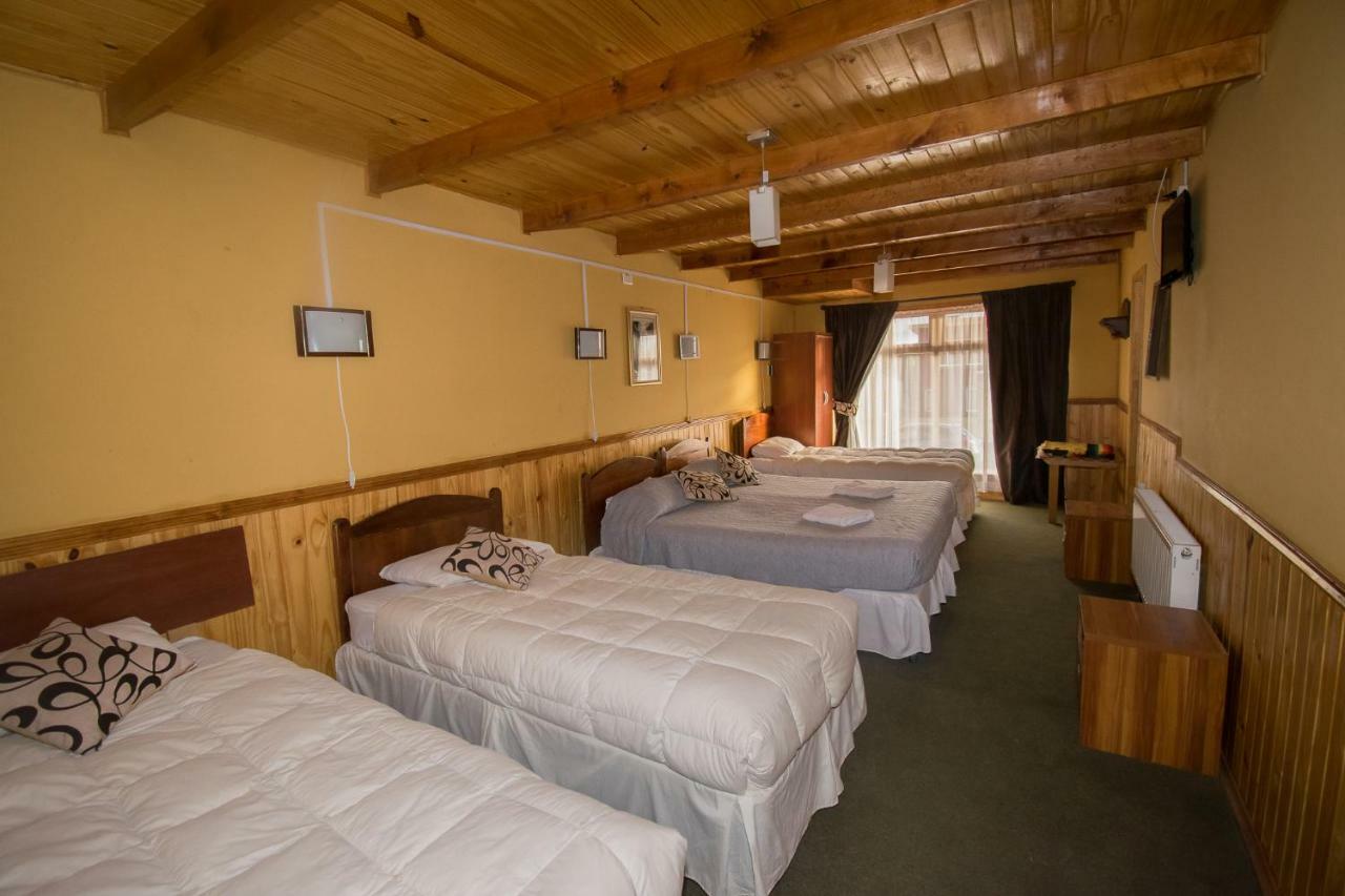 Hostal Alcazar Puerto Natales Extérieur photo