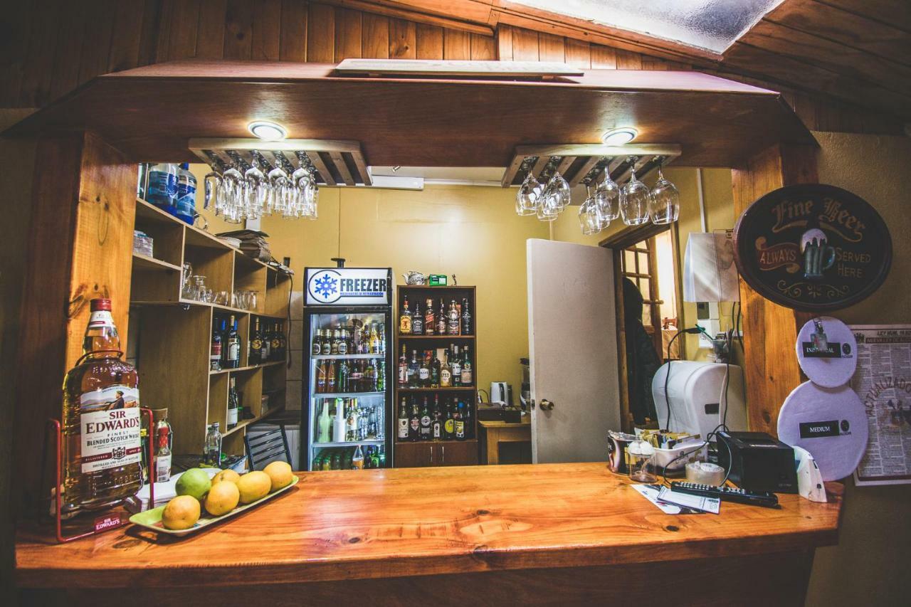 Hostal Alcazar Puerto Natales Extérieur photo