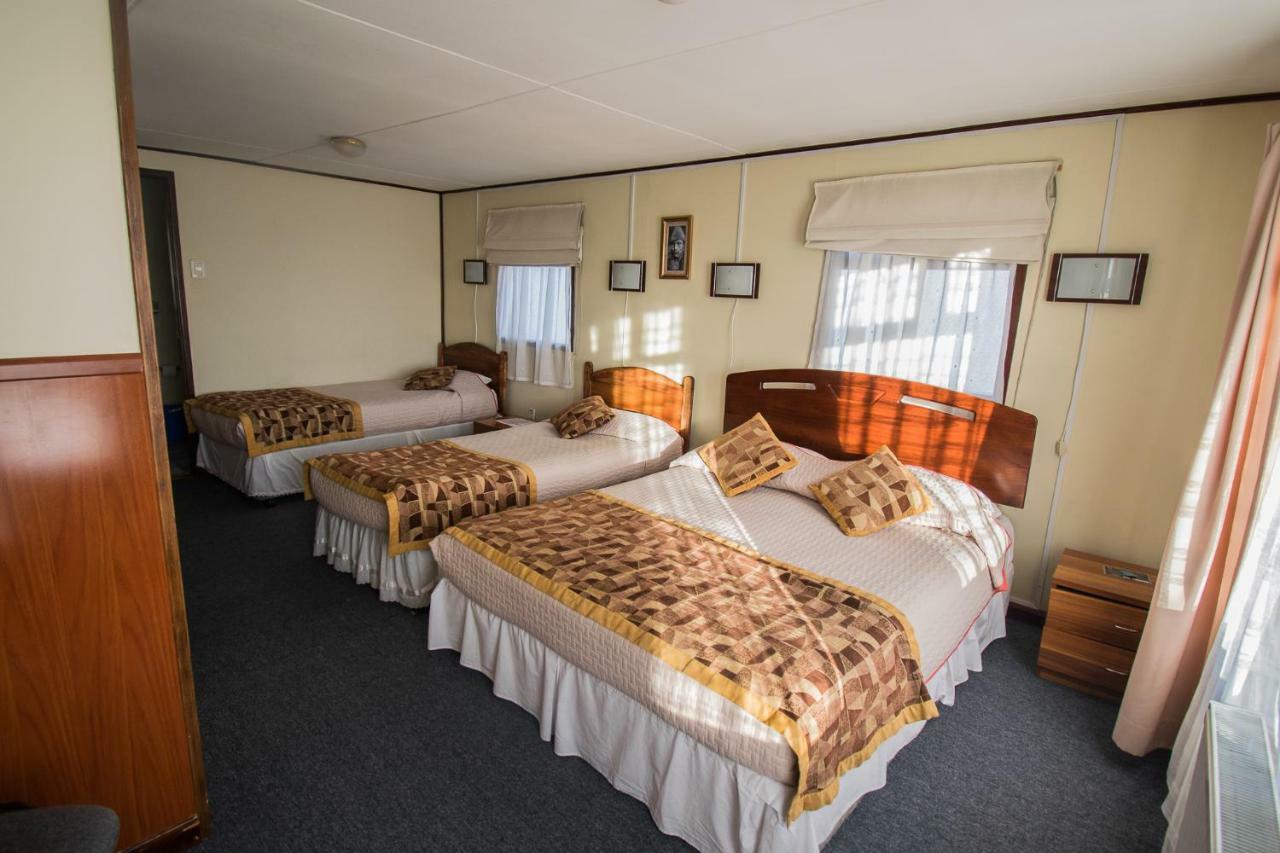 Hostal Alcazar Puerto Natales Extérieur photo