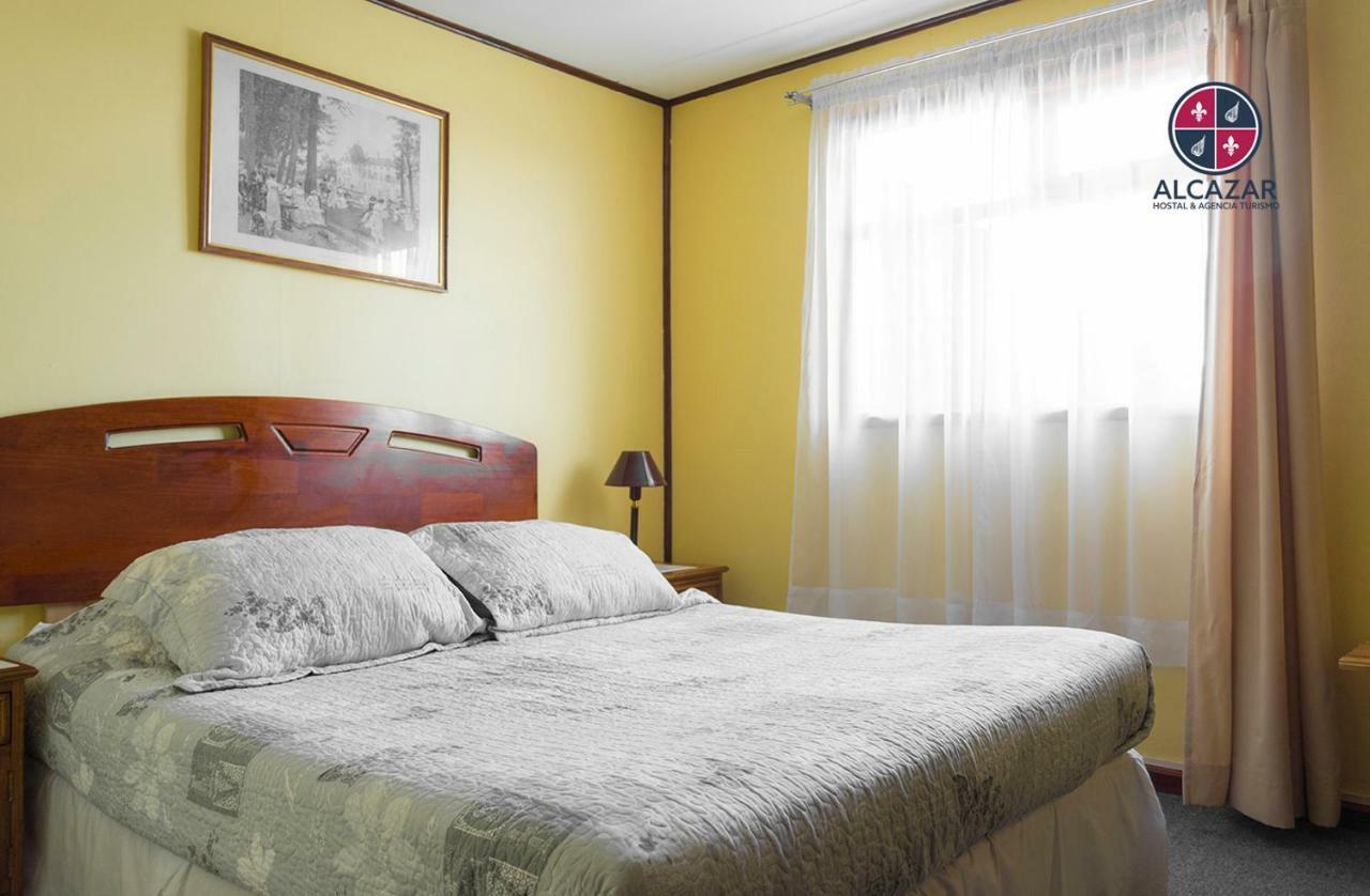 Hostal Alcazar Puerto Natales Extérieur photo