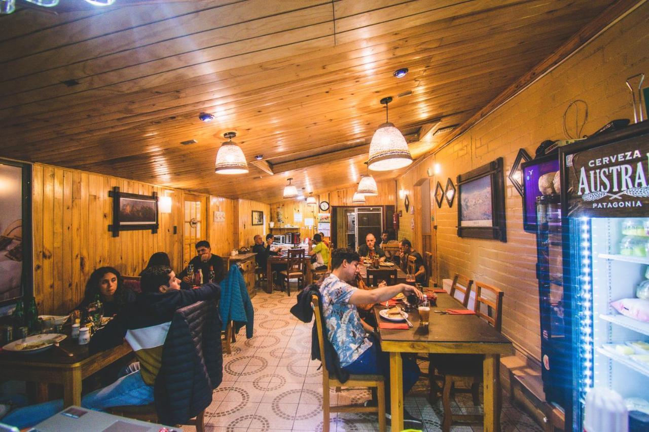 Hostal Alcazar Puerto Natales Extérieur photo